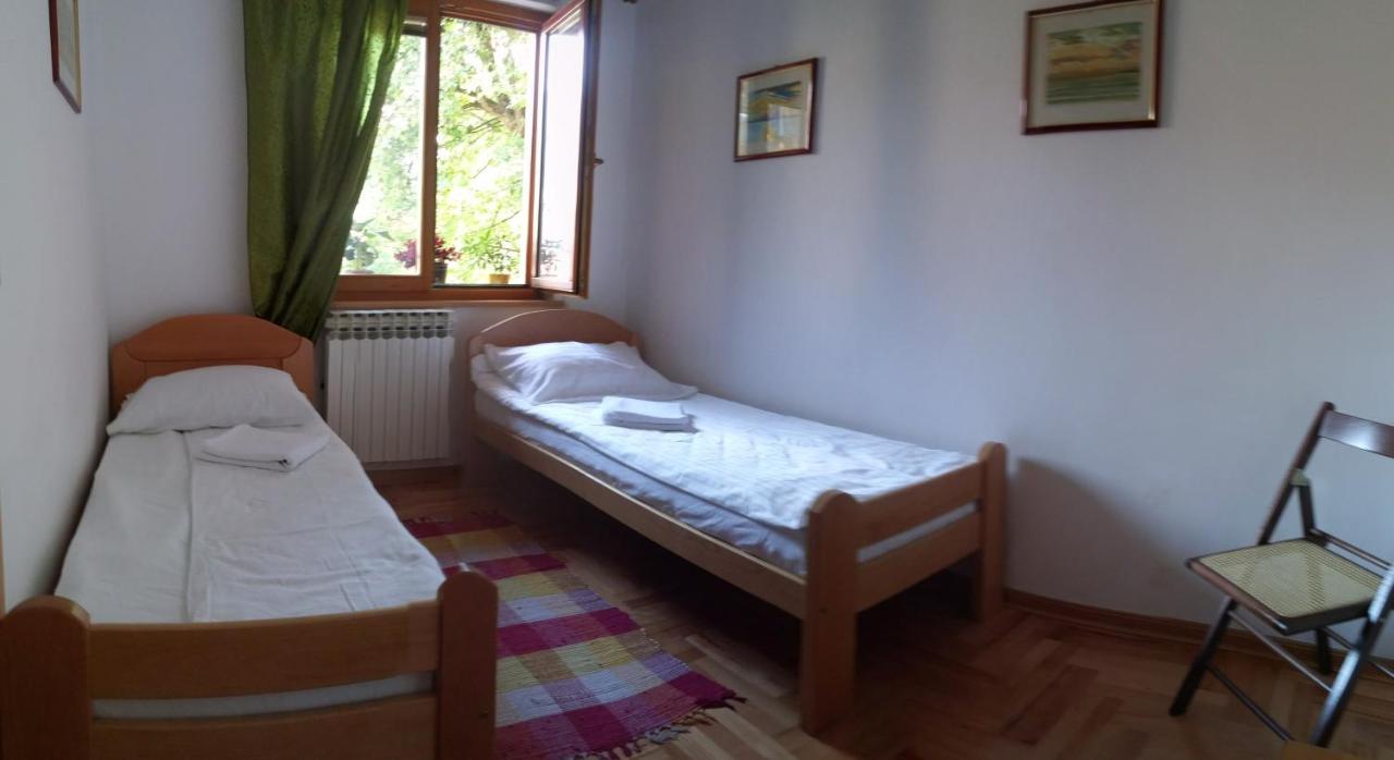 Abaguesthouse Сараево Екстериор снимка